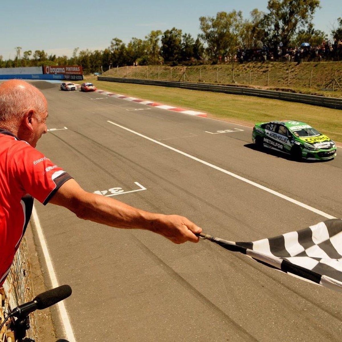RamaBlasquez's tweet photo. SOMOS CAMPEONES 🏆🏁 

#TurismoNacional #C3 2022‼️

@pincholobe | @EquipoMG_C https://t.co/K3ljc11XBn