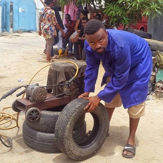 taiwoyedele's tweet image. No country can become rich by taxing poverty. Rich nations are made by the collective wealth of their people who contribute to government by way of taxes. 

The logic is simple. If you want to be a rich nation, help your people and businesses succeed.