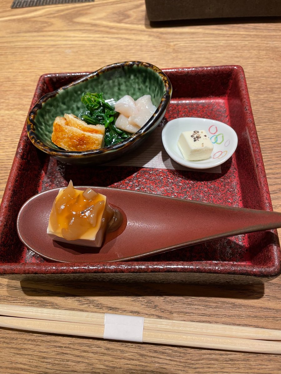 「美味しい寿司と日本酒だけで満足出来ることがわかりました 」|しげ・フォン・ニーダーサイタマ＠12/5書籍2巻発売のイラスト