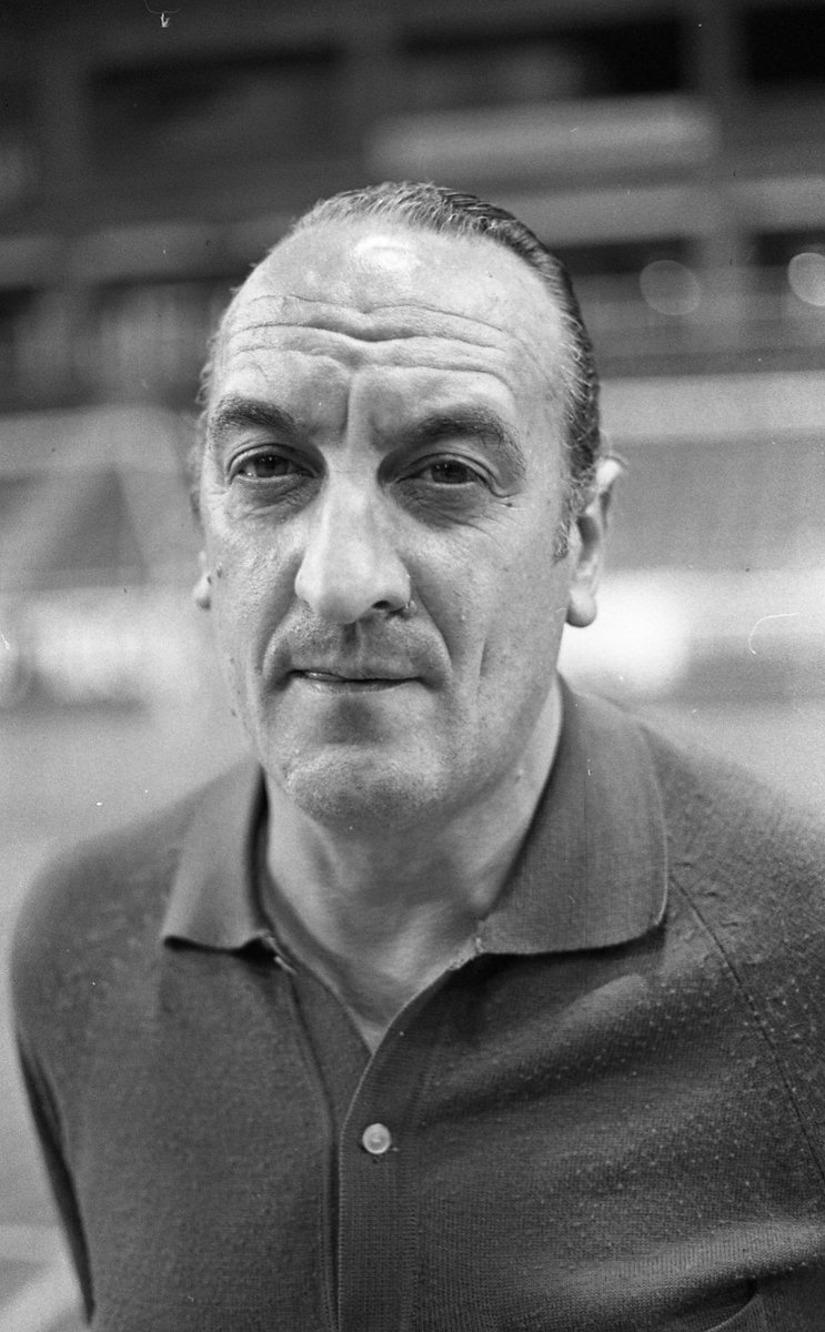 Lamentem comunicar-vos que Pep Vilà, ex entrenador del <a href="/FCBhandbol/">Barça Handbol</a> des del 1970 al 1979,  ha mort. Amb ell com a entrenador es van conquerir els títols de Copa 1971/72 i 1972/73 i la Lliga 1972/73. Més tard va fer d'ajudant de Valero Rivera a la banqueta culer.

DEP 💙❤️