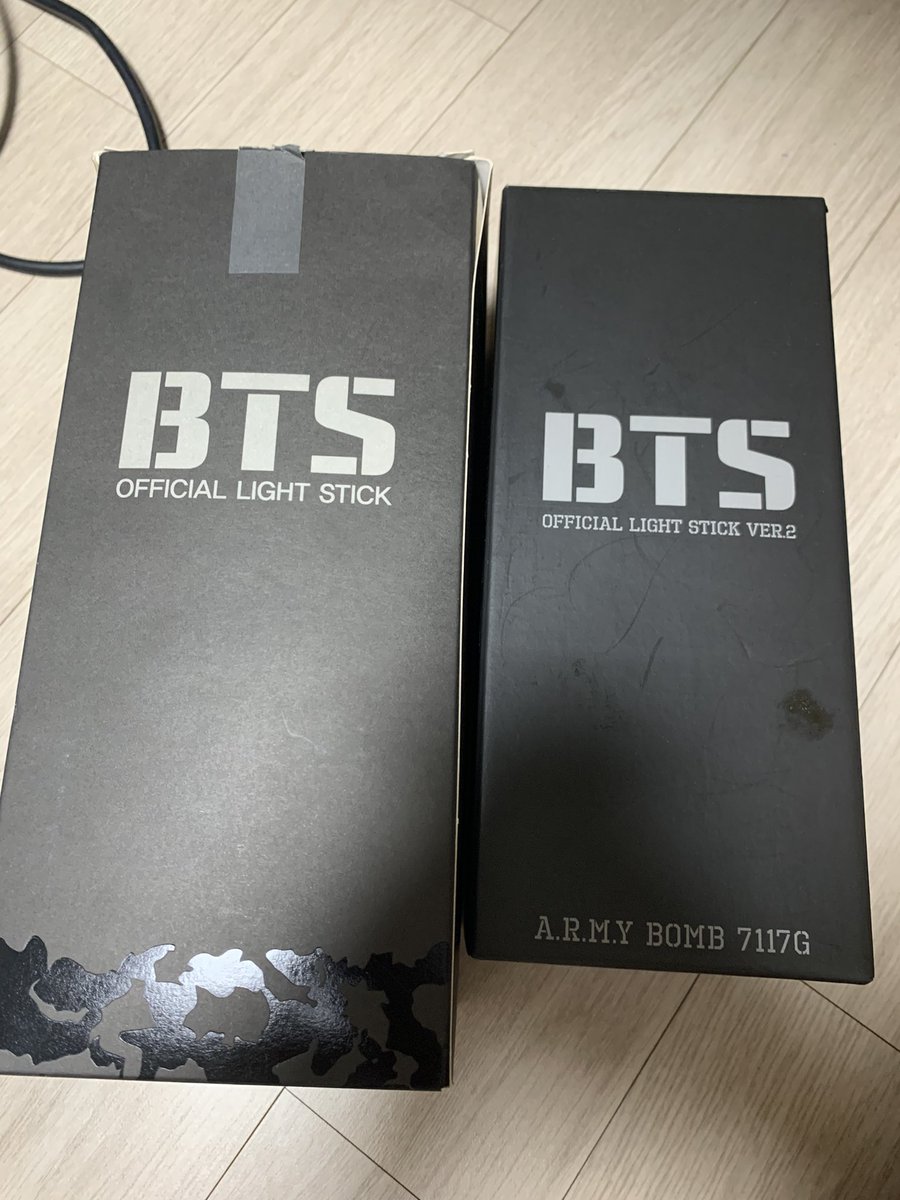 JK_gguo's tweet photo. 아미밤 1,2 구미밤 양도합니다 개당 0.4 입니다 풀박이에요 

양도 판매 포카 미니포카 정국 뷔 태형 슈가 화에필 에필콘 화온스 윙즈 윙파콘 공방 아미부스 소우주 봄날 쩔어 럭키드로우 럭드 블루레이 윈패 버터 교환 희귀 엽서 머스터 친필 싸게 처분 BTS sell 럽셀콘 https://t.co/8Xvhq8Yrq5