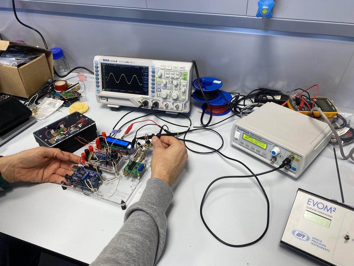 Cistem Project (@cistem_project) on Twitter photo Dr Birgermajer from <a href="/BioSenseRS/">BioSense Institute</a> is finishing the development of TEER sensor together with the <a href="/BeOnChip/">BEOnChip</a> in the last phase of <a href="/Cistem_Project/">Cistem Project</a>. #H2020 #MSCA #RISE #CISTEM Dr Birgermajer from <a href="/BioSenseRS/">BioSense Institute</a> is finishing the development of TEER sensor together with the <a href="/BeOnChip/">BEOnChip</a> in the last phase of <a href="/Cistem_Project/">Cistem Project</a>. #H2020 #MSCA #RISE #CISTEM