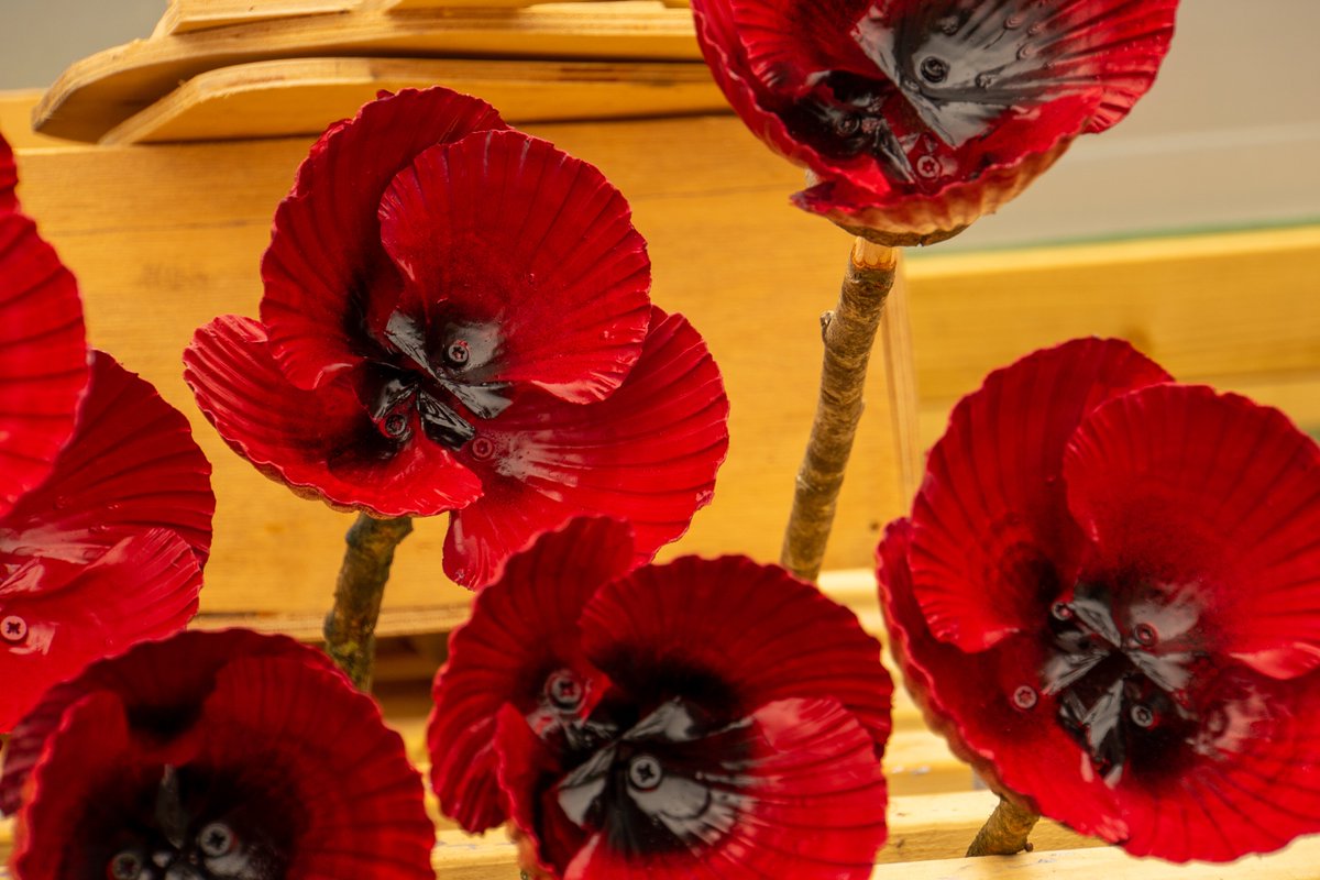 If you wish to buy one of our #remembrance Poppies, as seen on @BBCCountryfile, you can now do so through our Etsy page! Follow the link below:
etsy.com/uk/listing/134… 
@MilitaryMvca @RemembeRoutes