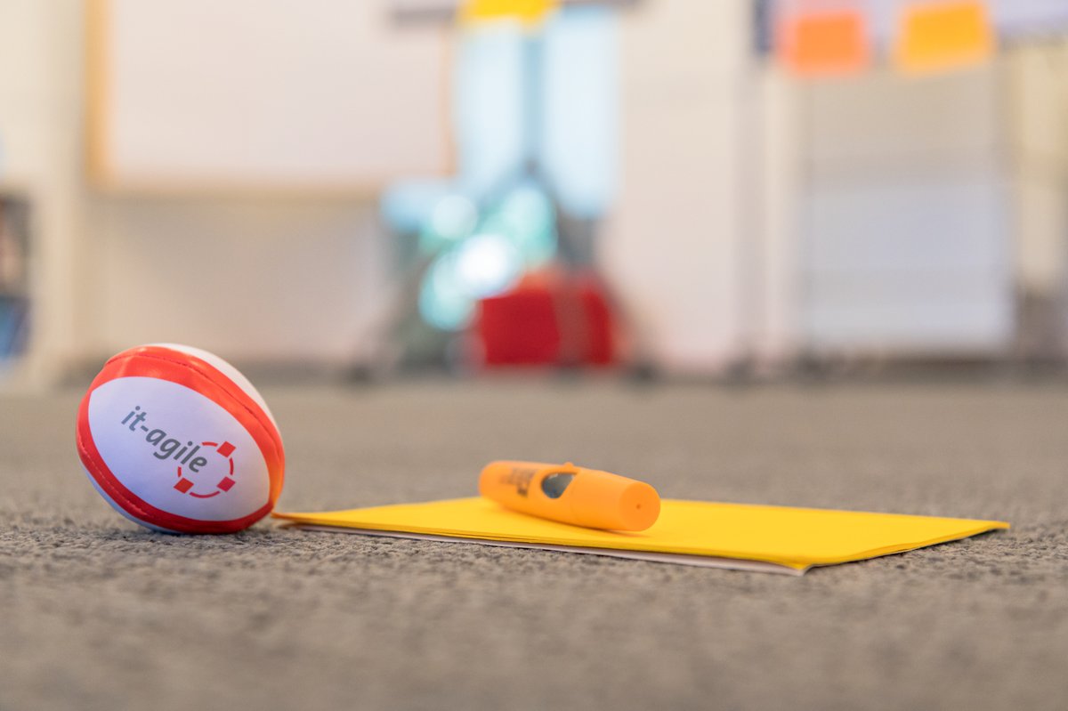Coaching- &amp; Buch-Tipps, agiles Wissen &amp; aktuelle Schulungstermine: Wenn euch diese Themen interessieren, dann solltet ihr euch den it-agile Newsletter ansehen. 2x monatlich versorgen wir euch mit News &amp; Facts aus der agilen Welt.

Jetzt abonnieren: to.it-agile.eu/0icn

#agile