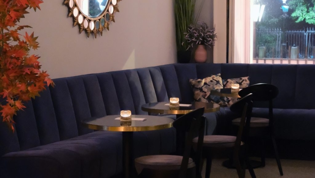 Thetaste_ie's tweet photo. 🎄 Competition time 🎄

We've teamed up with our friends at Three Storey to treat one lucky winner to a fabulous cocktail evening! 

Full prize details and an extra entry here https://t.co/RtqDttSluW
⁠
Tag a friend and make sure you follow @TheTaste_ie &amp; @threestoreydub 🤩 https://t.co/di9awL5tZj