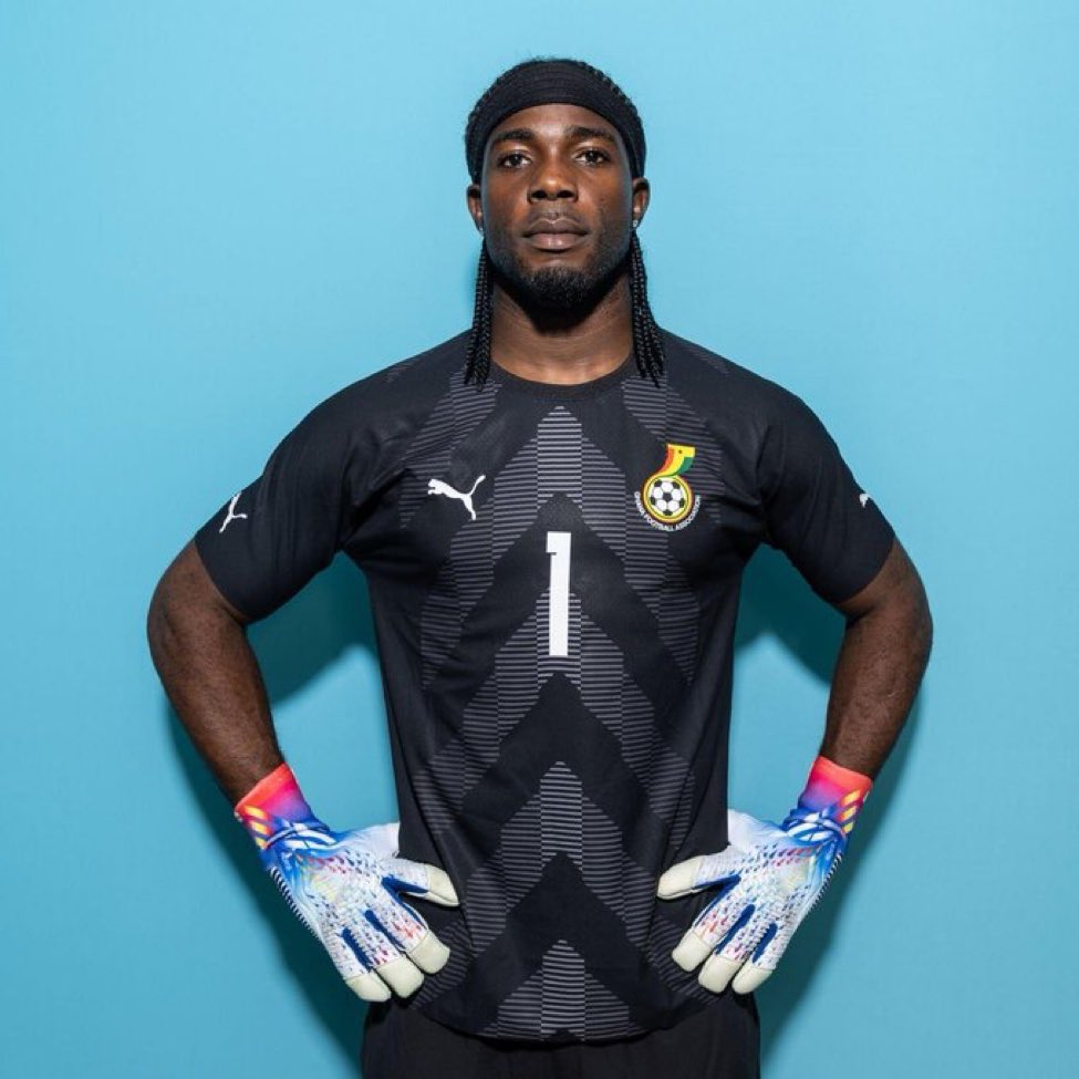 KafuiDey's tweet photo. This is an Ati Zigi appreciation tweet.

What a performance.

#TeamGhana https://t.co/7tJMjODocN