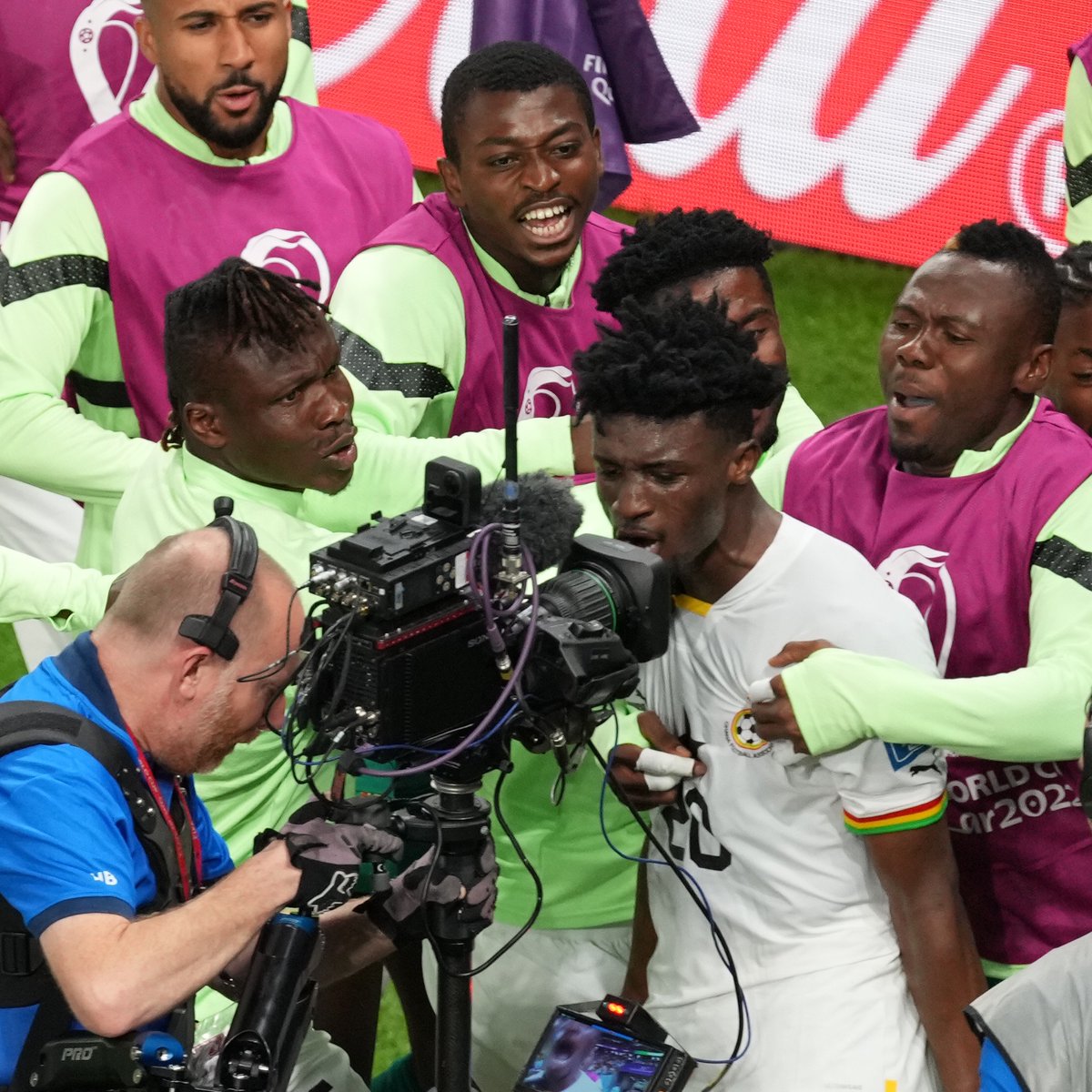 CBSSportsGolazo's tweet photo. An instant classic. Ghana vs. South Korea did not disappoint 🍿 https://t.co/mch1NSVWuH