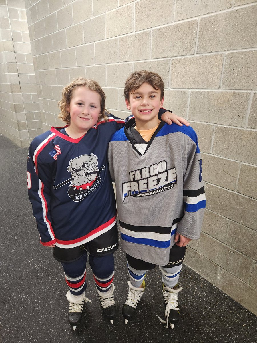 Tim Satrom tweet media