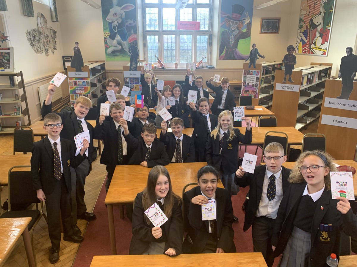 #CHS students loved writing @NCareCharity Xmas cards to patients and NHS staff in hospital over the festive period. Passing on Xmas magic and support at this time, we are thinking about you @CHSupdates @CHS_chaplaincy @NatWellbeingWSA #LovingGod #CaringForEachOther 🎄🤶