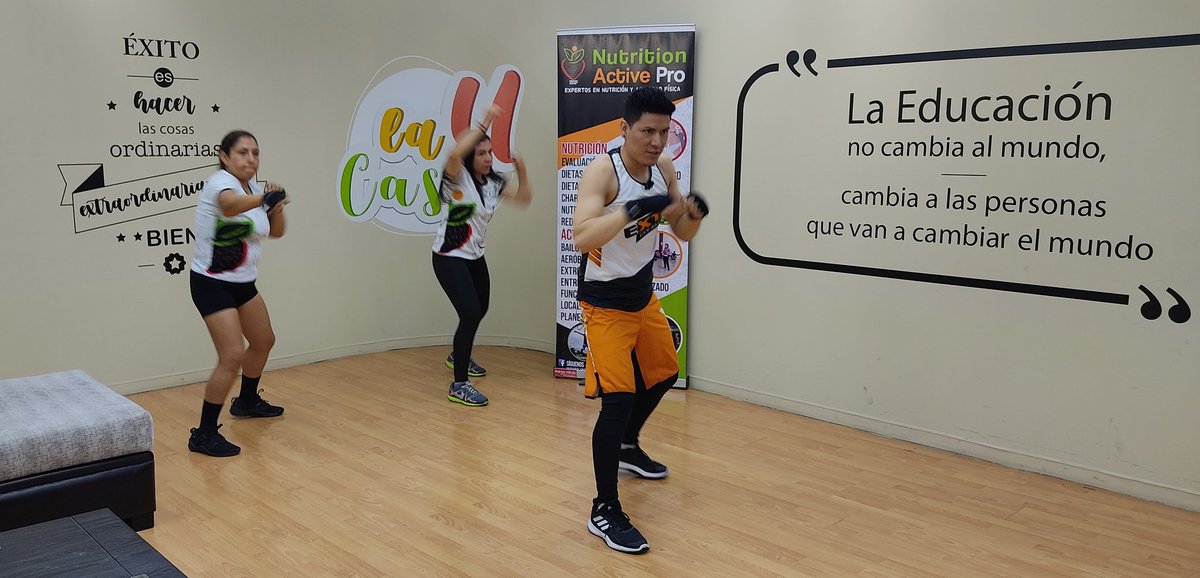 utvenlinea's tweet photo. #ExtremeCombat una mezcla de salud, fuerza y energía https://t.co/xbSPJUlVqr