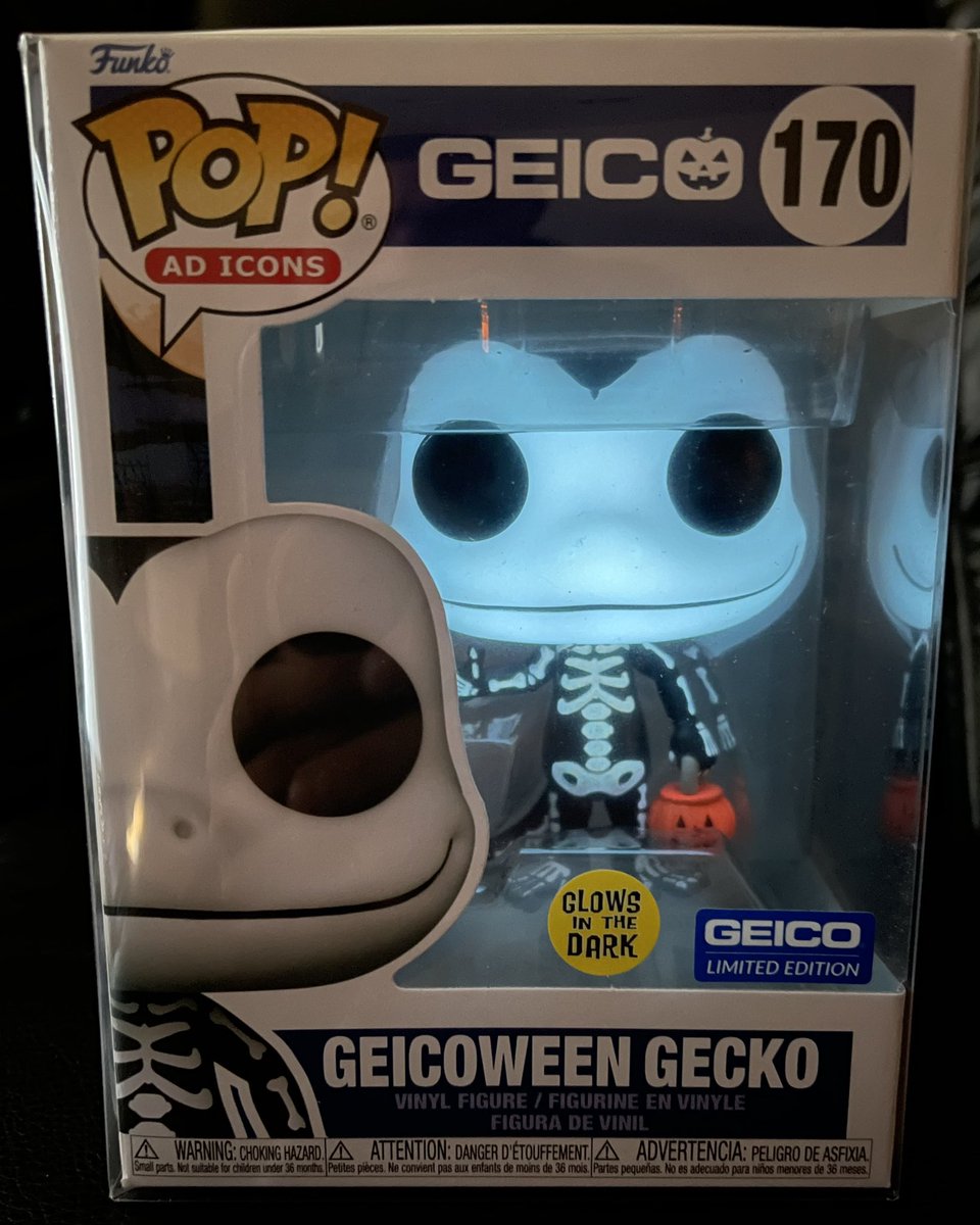FunkoAddict_TeK's tweet photo. The whole Gecko squad has arrived finally 😍 A big thank you to @Faytro for helping me out with the Glow to help me complete the set. Thanks to @GEICO @TheGEICOGecko @OriginalFunko for the fun game and giveaways! 🎉🫡🫡🫡 https://t.co/Nj1akav3W2