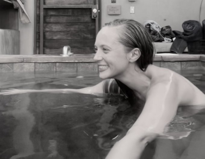 Her joy https://t.co/uUXzzuF5Ss