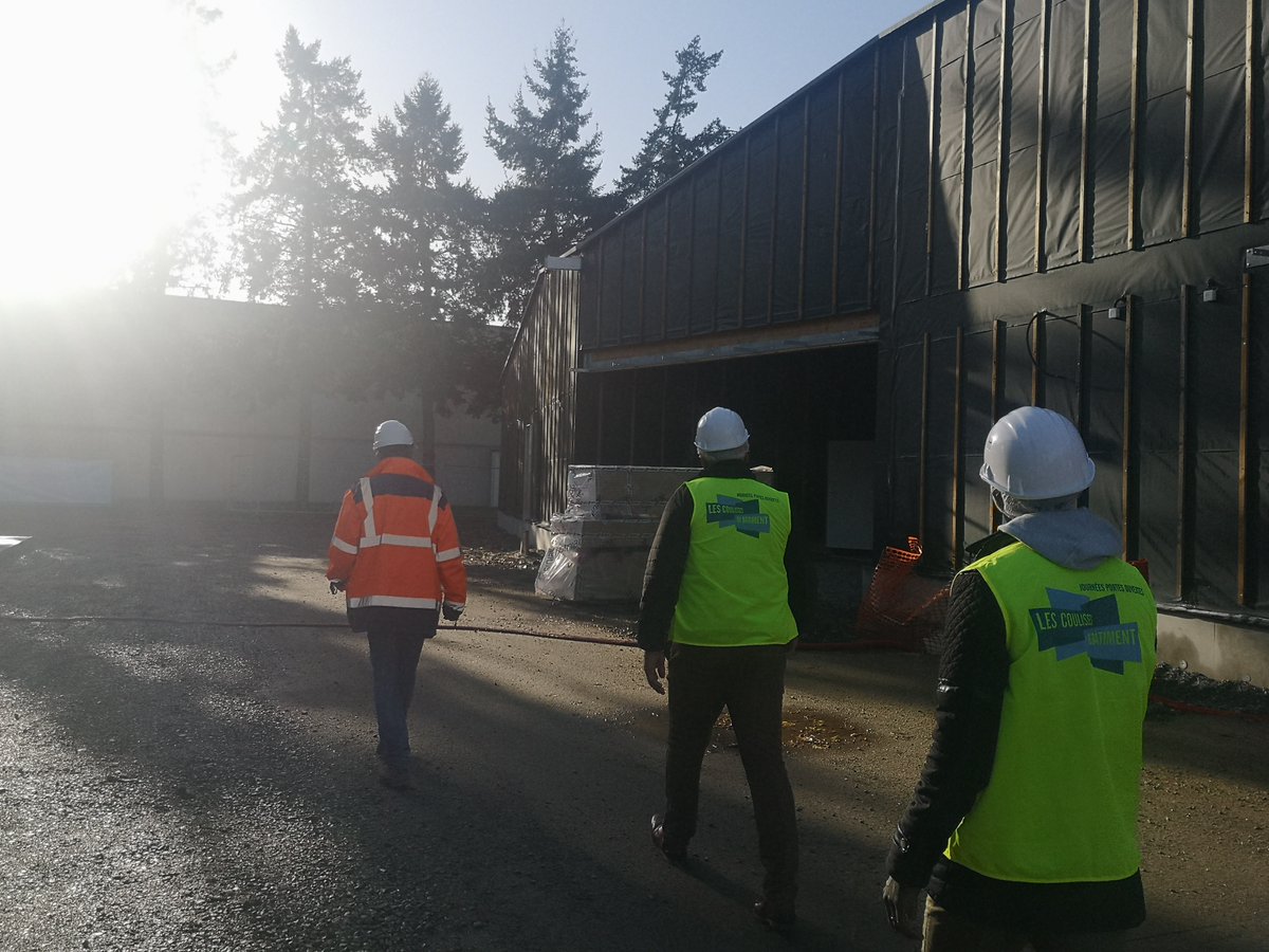 CORVE Anne-Sophie (@annecorve) on Twitter photo 🚀 #TousMobilisés avec @poleemploi_PDL pour le #Batiment 👍 Des #metiers passionnants présentés par les #entreprises elles-mêmes ❗ Une belle #Visite et initiative de la <a href="/FFBatiment_PDL/">FFB Pays de la Loire</a> - Fédération Française du Bâtiment 👏👏👏 🚀 #TousMobilisés avec @poleemploi_PDL pour le #Batiment 👍 Des #metiers passionnants présentés par les #entreprises elles-mêmes ❗ Une belle #Visite et initiative de la <a href="/FFBatiment_PDL/">FFB Pays de la Loire</a> - Fédération Française du Bâtiment 👏👏👏
