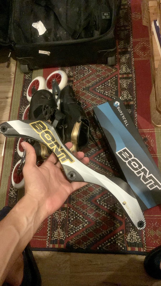 ♥️

#bont #bontskates #lighterstrongerfaster #bontfamily #patinajedevelocidad #patinajedecarreras #inlinespeedskating #bontsupercell  #coordinación #bontBNT