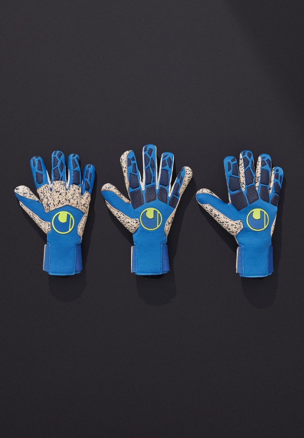 ProD_Keepers's tweet photo. Don’t forget to make the most of our big offers such as, up to 60% off Uhlsport Hyperact range this Monday !
#pdkeepers #cybermonday #uhlsport #hyperact https://t.co/VMtuZrvQeh