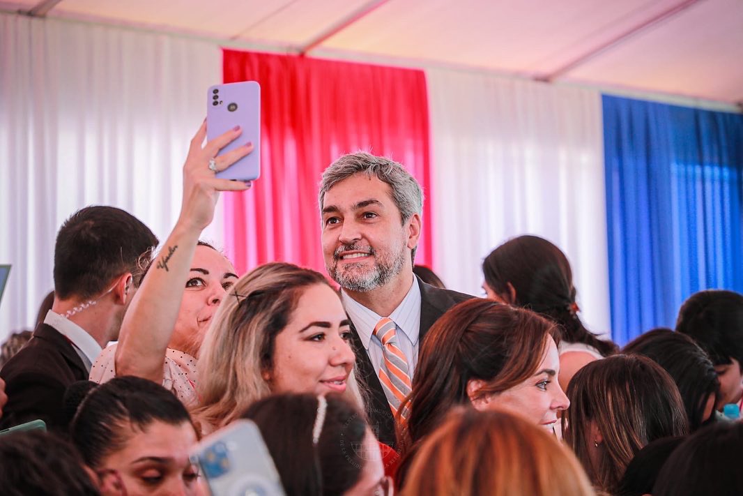MaritoAbdo's tweet photo. ¡Felicitaciones a las 3️⃣0️⃣0️⃣ emprendedoras ganadoras de La Tercera Convocatoria a Capital Semilla: Mujer Emprendedora! 
Con el objetivo de impulsar a micro, pequeños y medianos emprendimientos, liderados por mujeres🇵🇾 https://t.co/g8baZ4dN7z