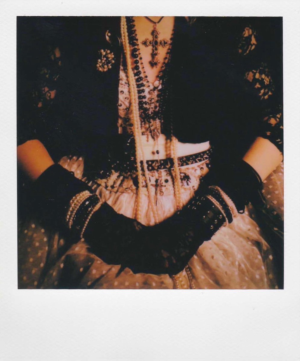 TheRokuChannel's tweet image. Behind the music 📸 #WEIRDTheAlYankovicStory