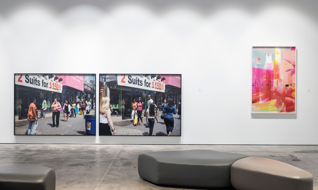 "Color Code" at @mcevoyarts in San Francisco features work by photographer #PaulGraham. This fifth anniversary exhibition celebrates the many ways that color is used to create connection, convey meaning, and elicit emotion. 

To learn more, visit: mcevoyarts.org/exhibition/col…
