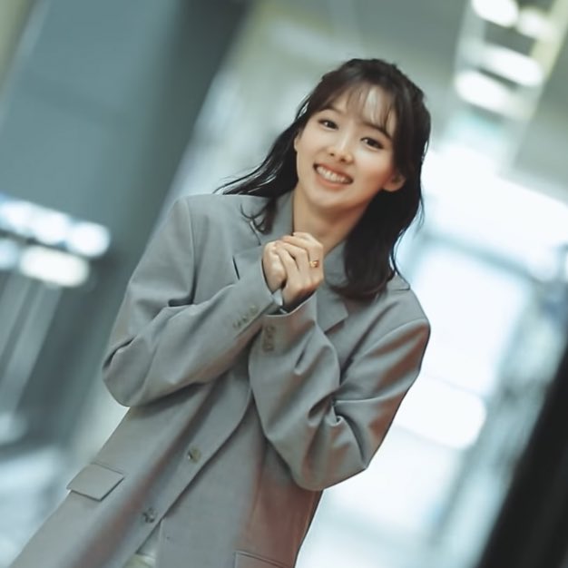 imnymmn's tweet photo. ✨Before You Go✨

A #minayeon filo au in which Myoui Mina's family built an institution for people with severe and incurable sickness and there, Myoui Mina found her ex, Im Nayeon. https://t.co/xFIlD4u76Q