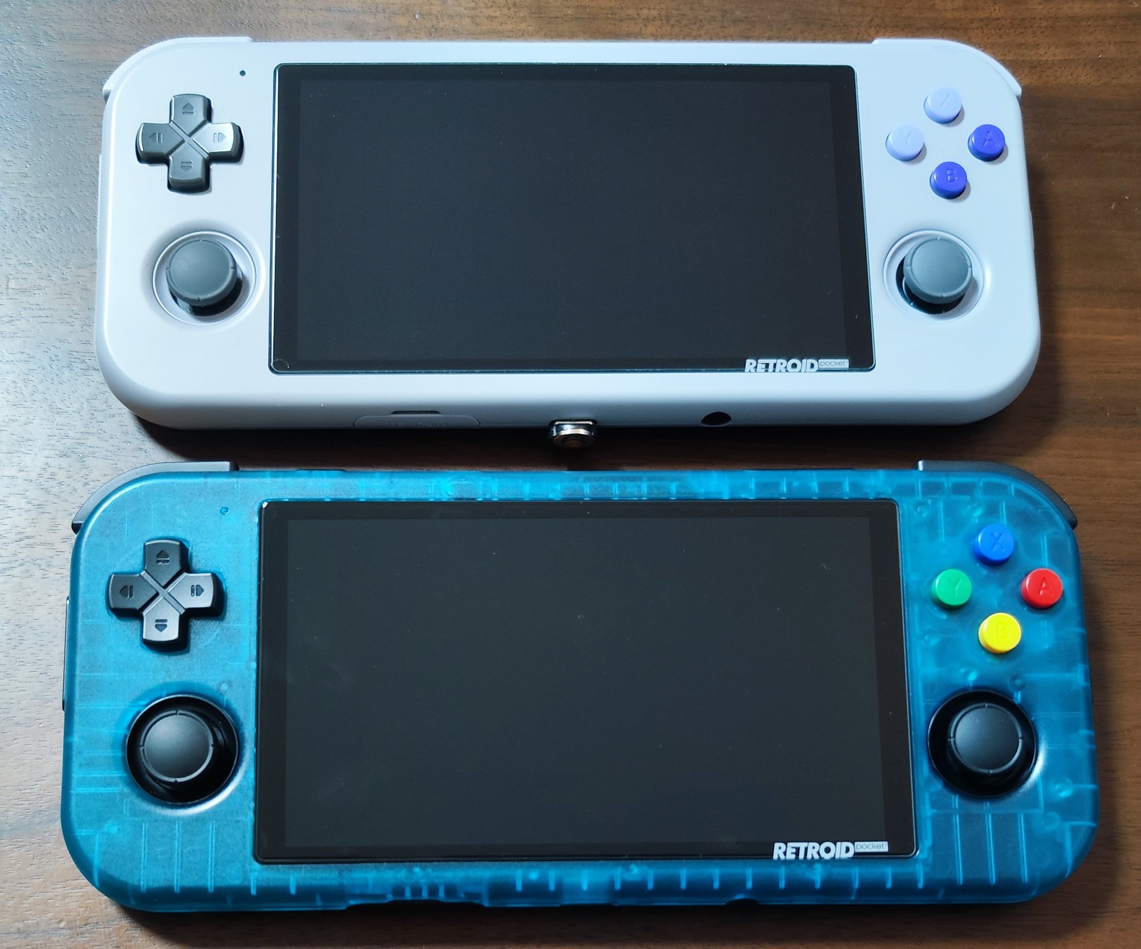 Retroid Pocket 3+ Clear Blue 新品・未開封 クリアランス超安い www.m 