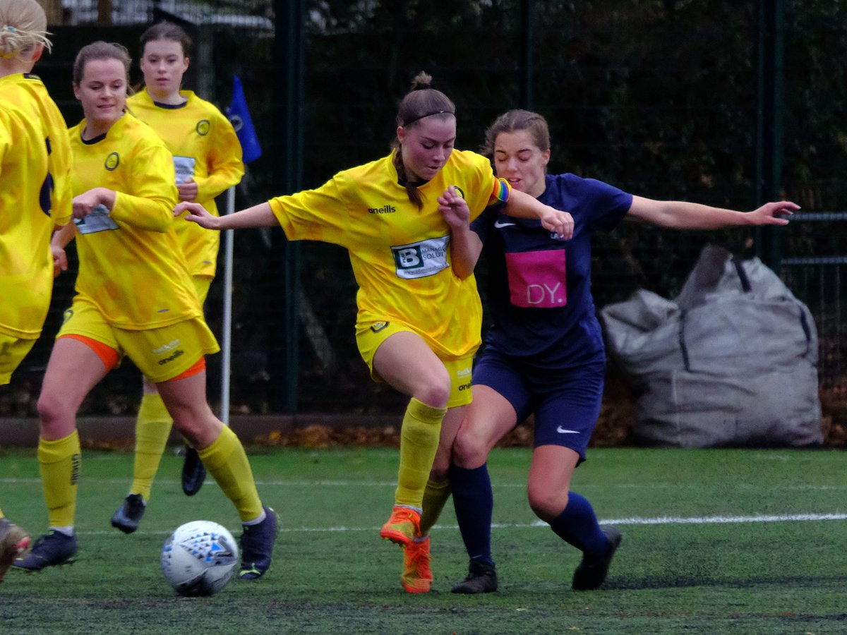 Andrew B tweet media