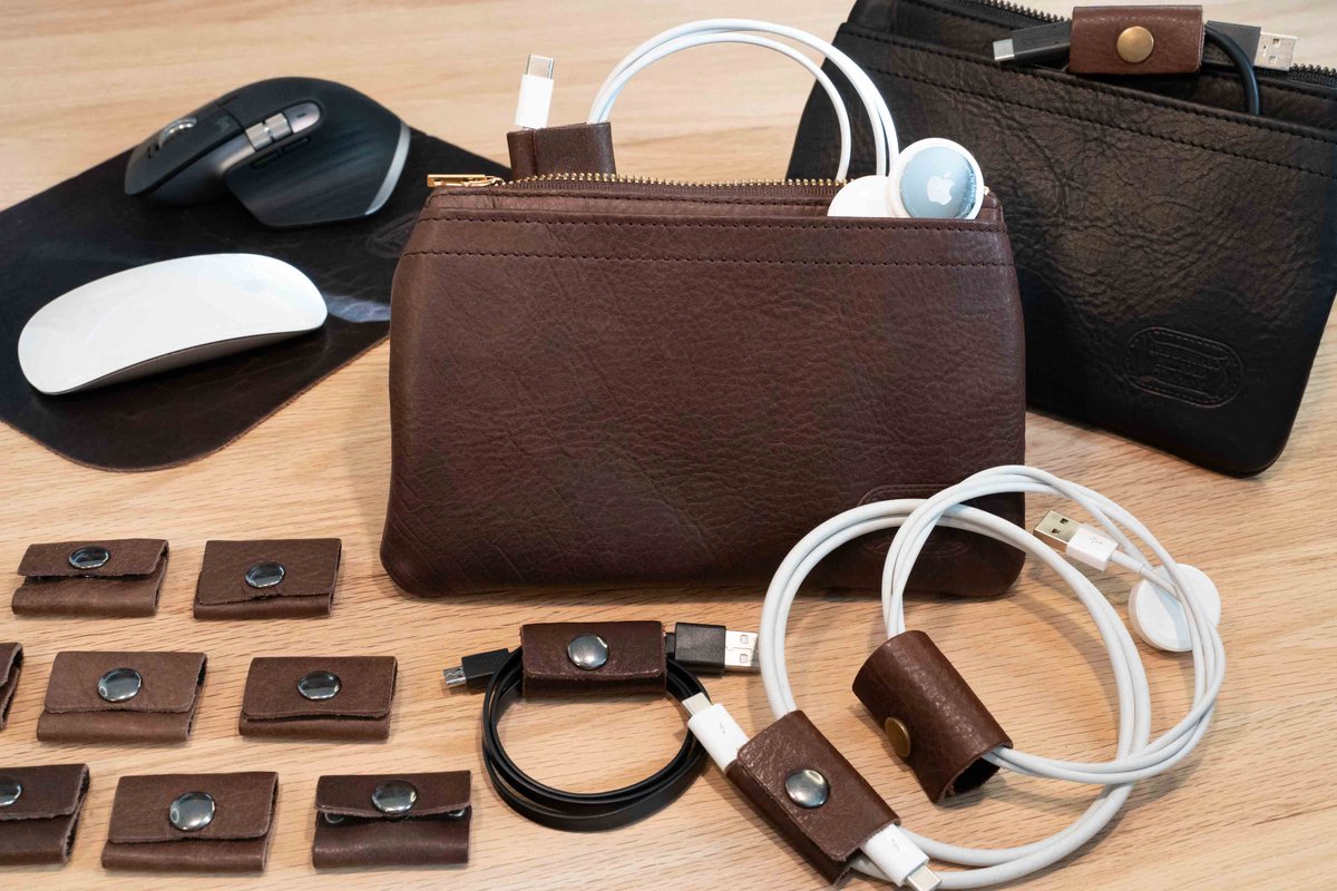 BuffaloBillfold's tweet photo. We've put even more leather goods on sale for our Cyber Monday Savings Event. It's the perfect year to high quality leather goods for family and friends this year!

https://t.co/GOJ6aGCVdy

#cybermonday #cybermondaysale #cybermonday2022 #madeinusa #leathergoods #gifts2022 https://t.co/rtXxmPh3bZ