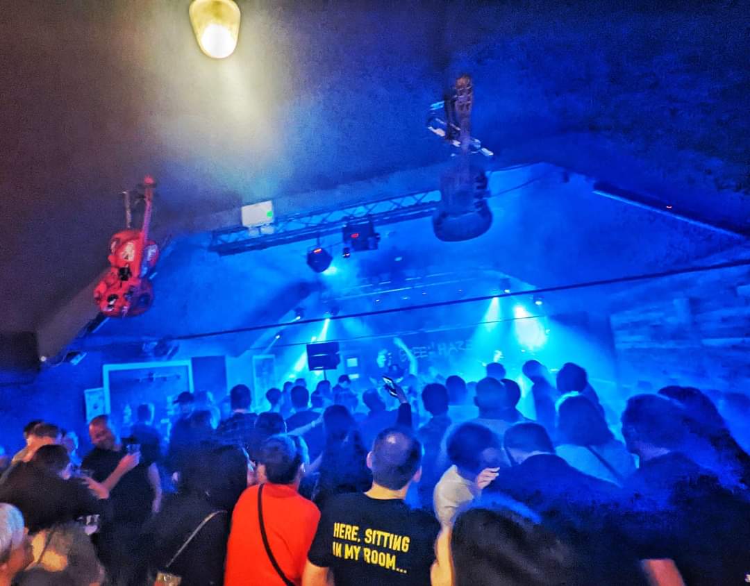 Awesome night at Imperial Music Venue in Mexborough last Saturday night!

Thanks to all of you for filling the place up and going crazy with us!

Next up - Brighton to play our final show of the year at Patterns with support from Dirt Royal next Saturday December 10th 🤘