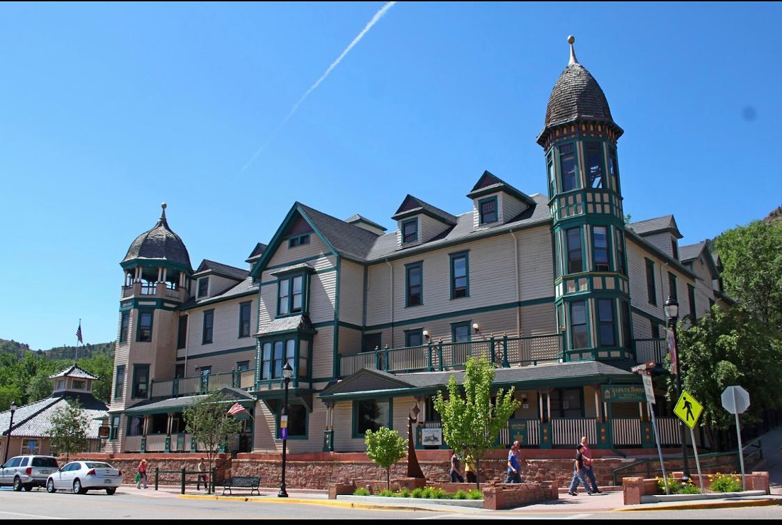 Divine Roofing is committed to providing superior service, affordable pricing, and high quality roofing materials to all of our customers. divineroofinginc.com  #roofingcompany #roofinginspection #roofrepair #commercialroofing #roofinstallation #shingleroofing #metalroofing