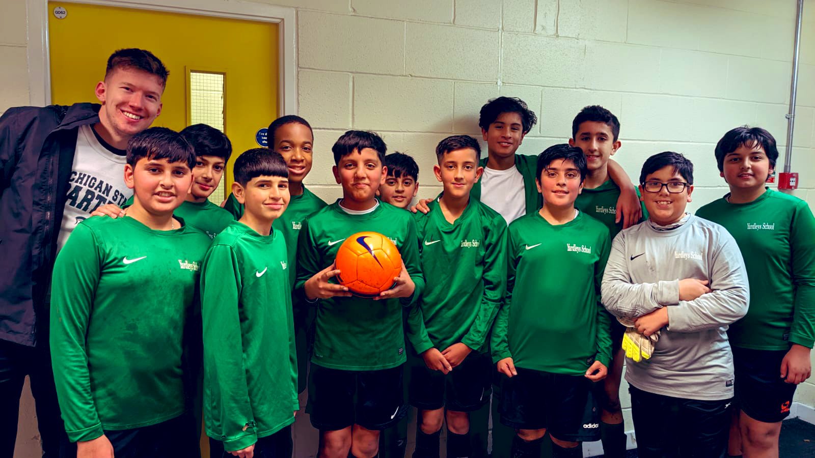 YardleysSport On Twitter An Unbelievable Win For The Year 8 Football yardleyssport-on-twitter-an-unbelievable-win-for-the-year-8-football