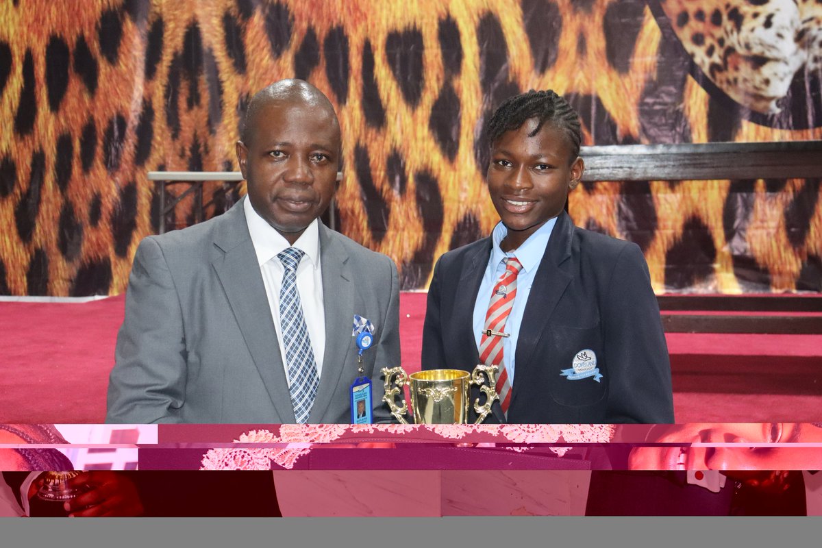 DovelandHighSch's tweet photo. @adah_befash @ekop1998 @BaldeIsmeal1 @Omonigho_K @LovethNjok @egwuda_eneojo @vivamakie @OgeOnokah @Mzreenz #LoveDoveland #ExcellentSchool https://t.co/j78qWBDlMW