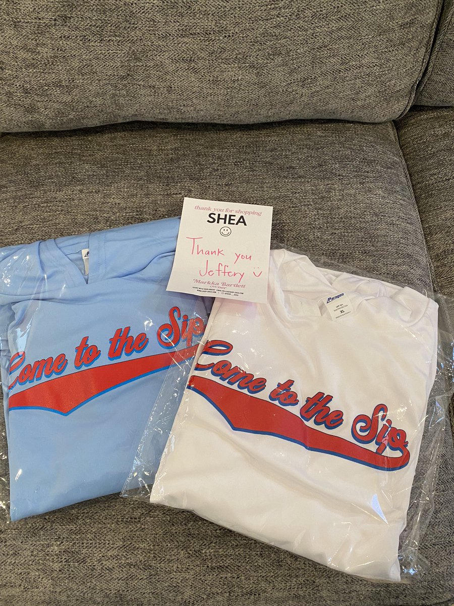 jbell_8's tweet image. @ShopSheaLLC  💙❤️ #ComeToTheSip