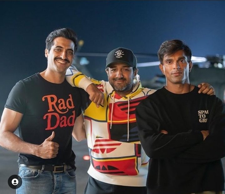 Welcome To The Team #fighter
#akshayoberoi #KaranSinghGrover 
@HimeshMankad @iHrithik