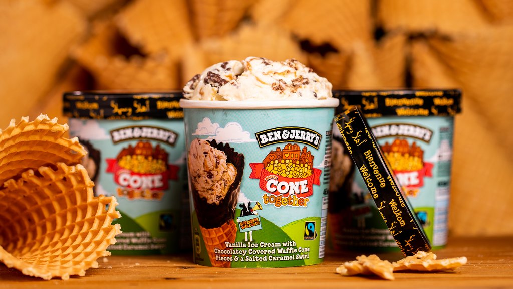 Ob wir einen an der Waffel haben? Definitiv ja! 🧇
Unser Cone Together ist der perfekte Flavor, um sich gemeinsam den Sonntag schönzulöffeln. 
#benandjerrys #conetogether #cometogether #eiswaffel