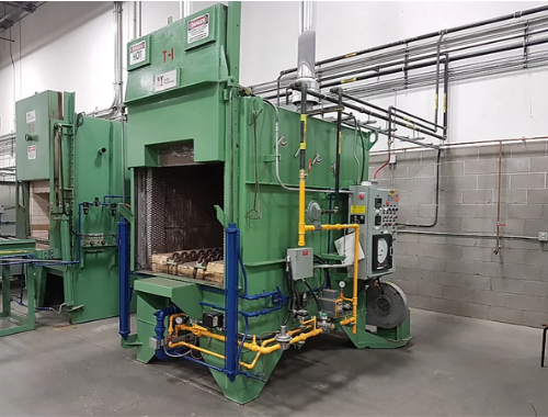 HeatAlberta's tweet image. Normalizing process - Normalizing involves heating above the threshold transformation temperature (or austenitizing temperature), achieving a uniform temperature distribution through the material thickness, followed by cooling in still or forced air. #AIHT #customprocesses #AMC