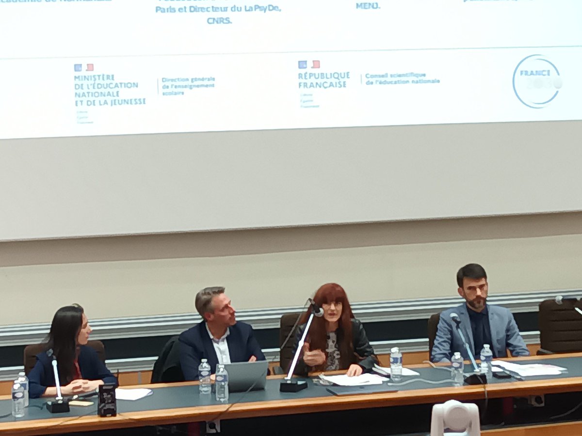 cardiedijon's tweet photo. Fabienne Rosenwald explique le rÎle de la DEPP au @education_gouv qui "soutien la #recherche : aide les équipes, met des données à disposition, joue le rÎle de tiers de confiance, permet d'avoir accÚs aux établissements" @IDEE_Education #ProgrammeIDEE #Innovation #expérimentation https://t.co/bqxQ5WVYME