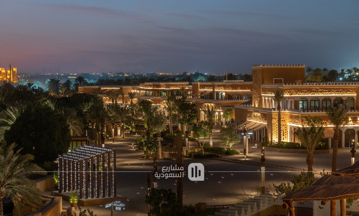 SaudiProject's tweet photo. تدشين مشروع #مطل_البجيري أولى أصول #بوابة_الدرعية، وذلك بعد تطويره بالكامل ورفع معروضه من المطاعم والمقاهي، وزيادة سعة مواقف السيارات، وتحويله لوجهة للمطاعم الفاخرة بعدد 20 مطعم منها مطاعم ميشلان، بإطلالة مميزة على حي الطريف التاريخي https://t.co/vUY9ySfTx0
