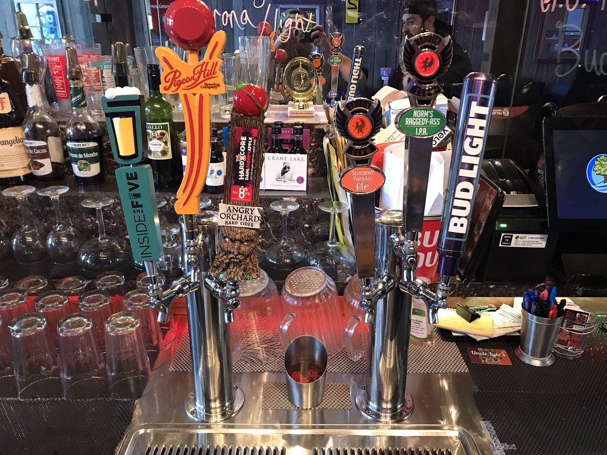 DraftSpecialist's tweet photo. @UncleLyles in #DundeeMI just had their draft lines sanitized, scrubbed, cleaned and flushed. Stop in today to enjoy a great pint.
#CleanLinesMatter #WhatsYourDraftStatus #TheCleanDraftDifference #EatLocal #DrinkLocal #DraftIsBetter #DraftIsKing #CraftIsBetter #CraftBeer https://t.co/nx8v2S3IC0