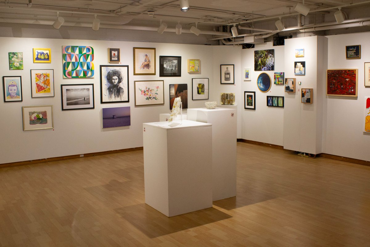 Target Gallery tweet media