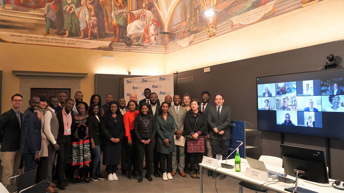 STGEUI's tweet photo. 🎓 Today, we said au revoir to our 2nd cohort of Young African Leader Fellows.

🌍 The last three months with you have been an exciting and eye-opening journey, let's keep bringing our two continents closer together.

Thank you #YALP22, keep up the good work! @EU_Partnerships https://t.co/XasLsgcKb9