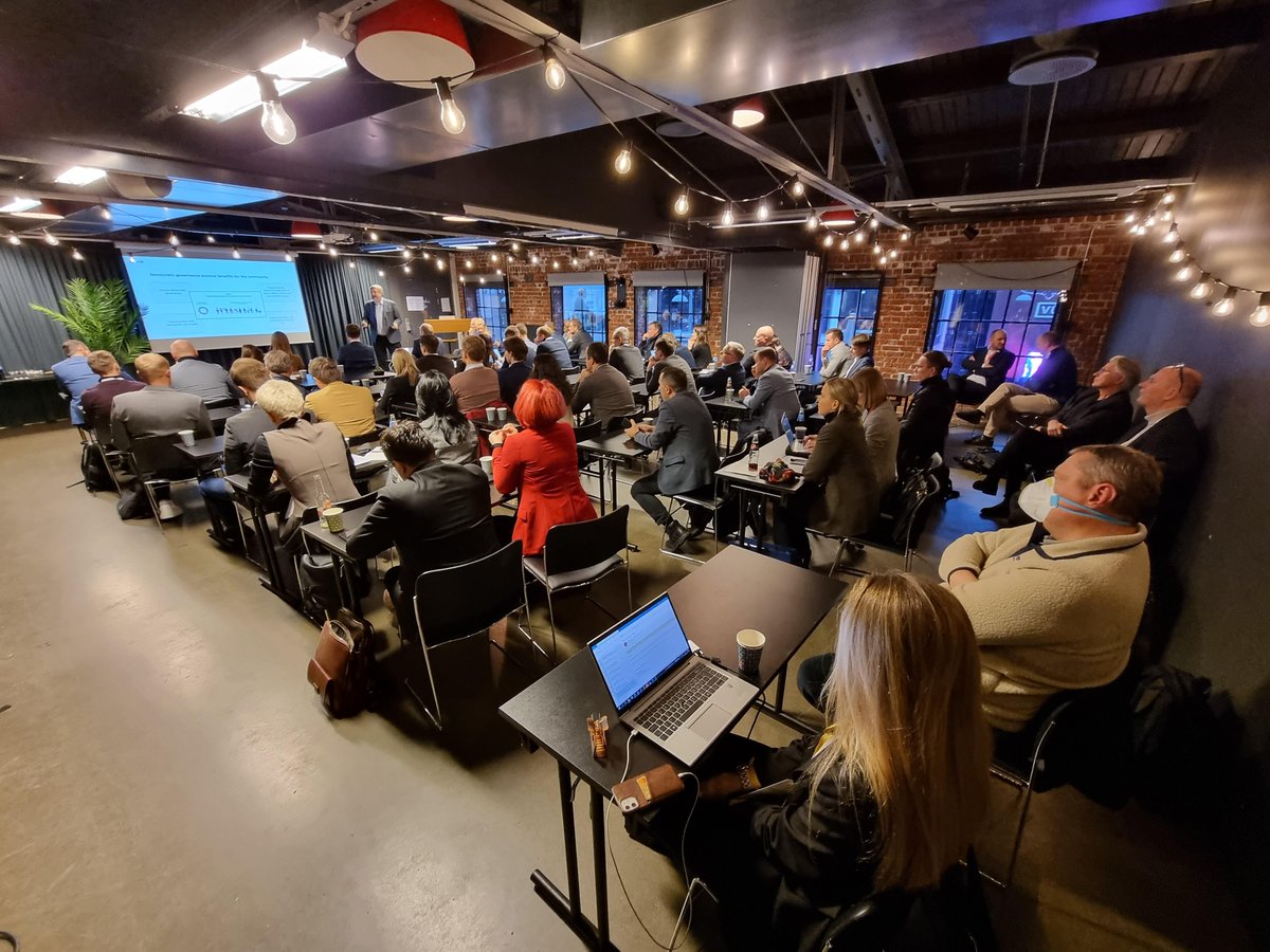 Over 40 policy makers and climate &amp; transport experts from  3 Baltic countries visited Oslo 🇸🇯 last week for a study visit focusing on development of sustainable mobility and EV  infrastructure in alignment with the Paris Agreement and the EU Green Deal: nccl.lv/en/news/baltic…