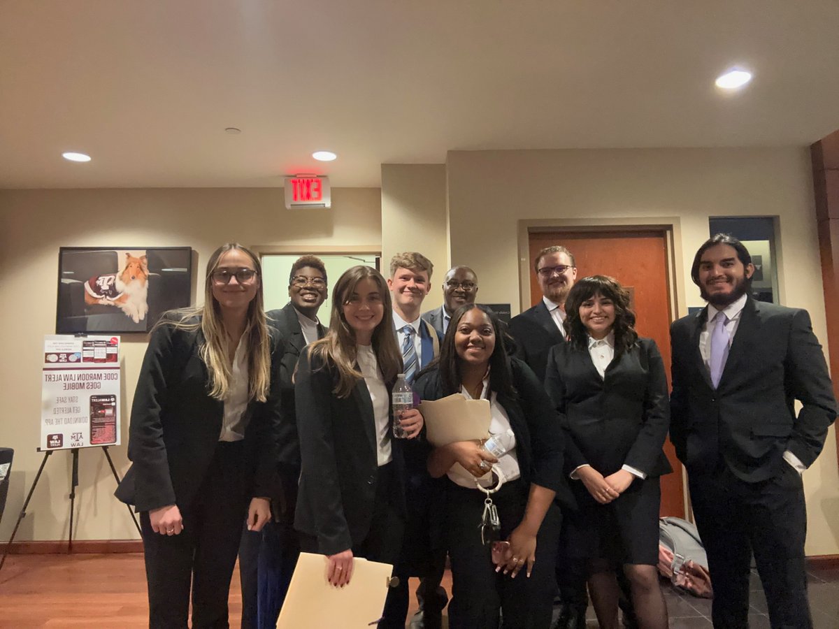 CMASatUTA's tweet photo. Congratulations to @CMASatUTA Minors and @polsutarlington Majors Emerson Escobar and Mak Martínez who earned perfect ballots in the Amer. Collegiate Moot Court Association’s South Texas Regionals 2022 competition. Martínez was also awarded Best Oralist 6th Place. #orgullomexicano https://t.co/8Zxw7QKtNh