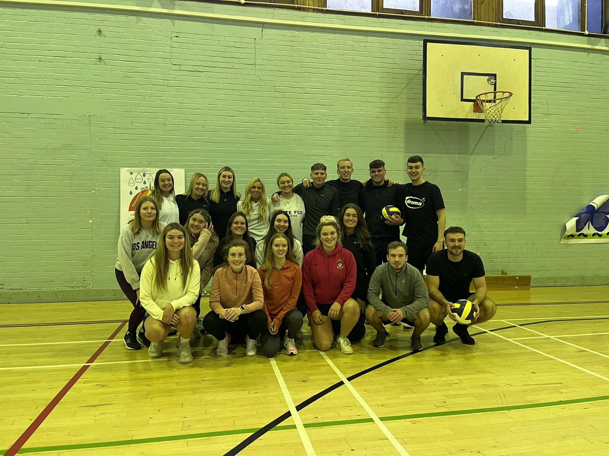Final week of uni!! What an experience the past 4 years have been. Thanks to group B for making it such a good time 🏃🏼‍♂️✨