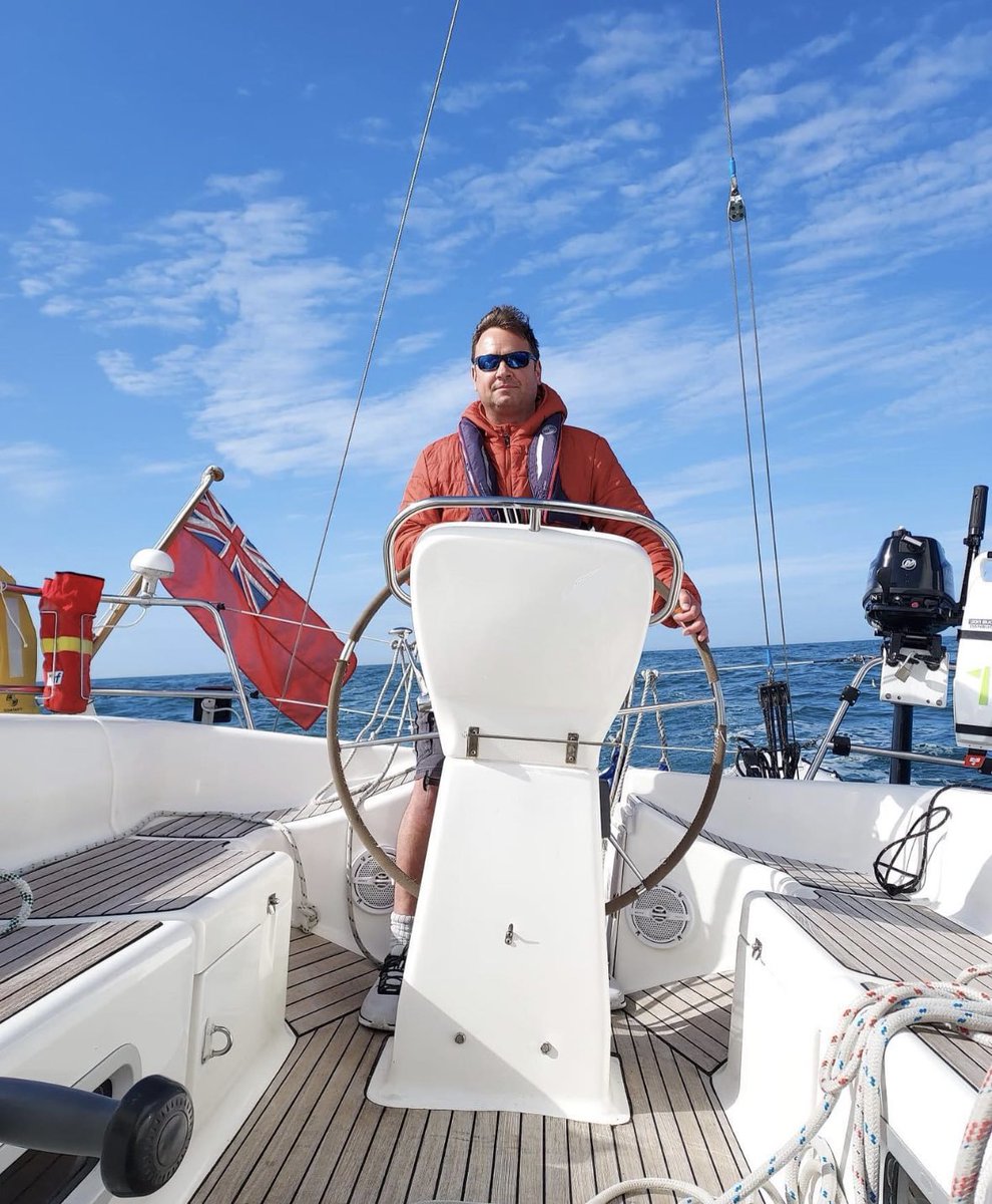 We have spaces on our competent crew / day skipper sailing course, split over two weekends starting this weekend. If you are interested, we have two seats left at great rates. WhatsApp or text us on 07515663799 or email admin@bhmarine.co.uk #yachtmaster #weymouthmarina #boatfolk