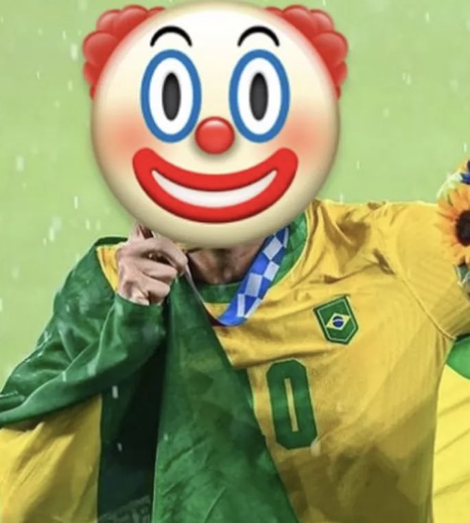 Depois de gritar o gol do Brasil e anular: