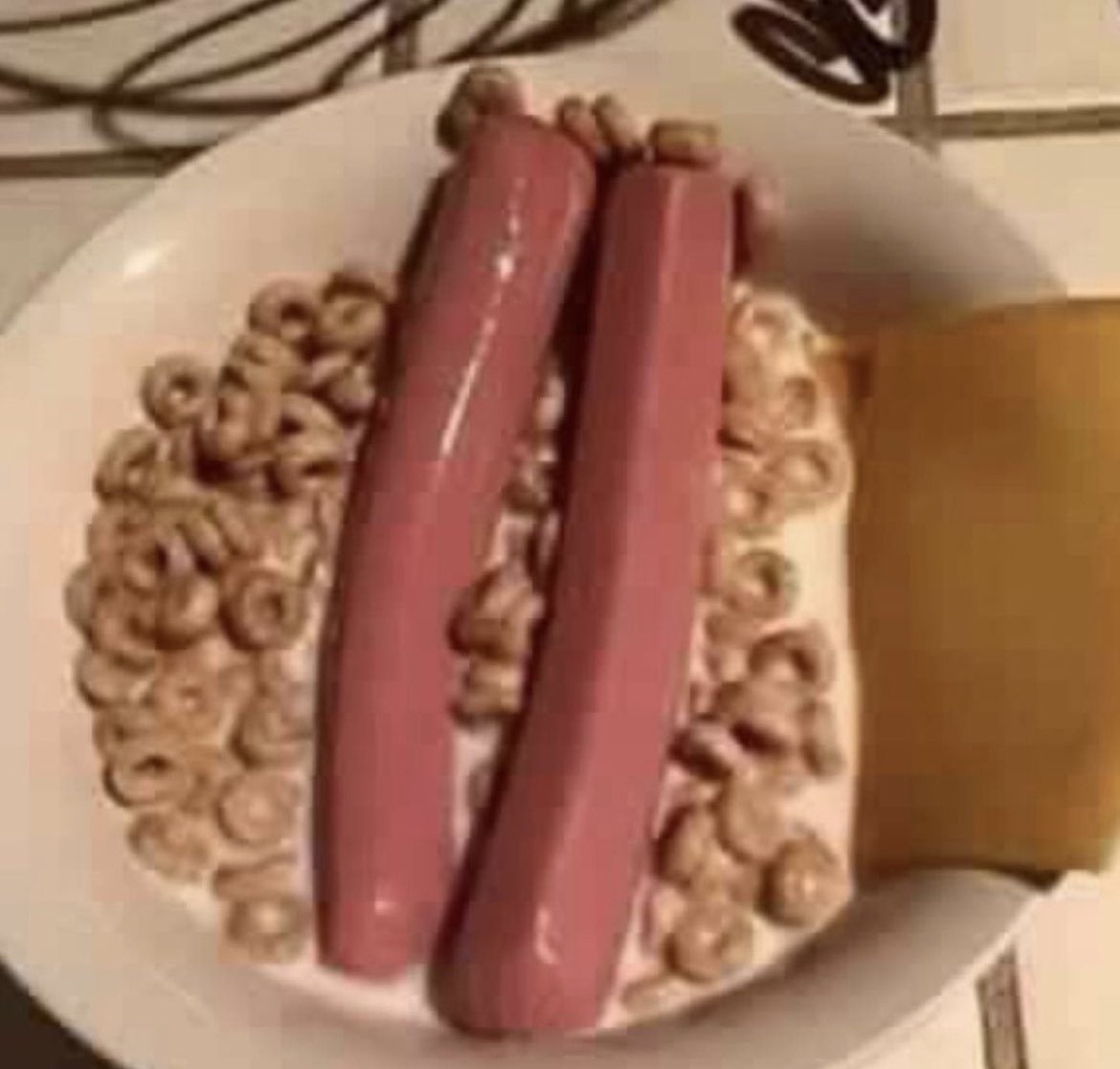 realjubky's tweet photo. todays struggle meal https://t.co/p2NgbKvY2g