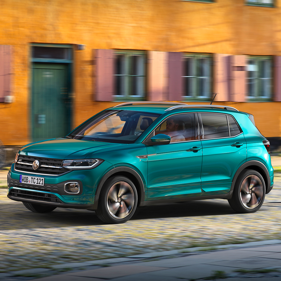 ¿Quieres que la gente se gire cuando pasas?😱 Conduce un #VWTCross.🚘

#VW #Volkswagen #TCross #Huelva #HuelvaWagen