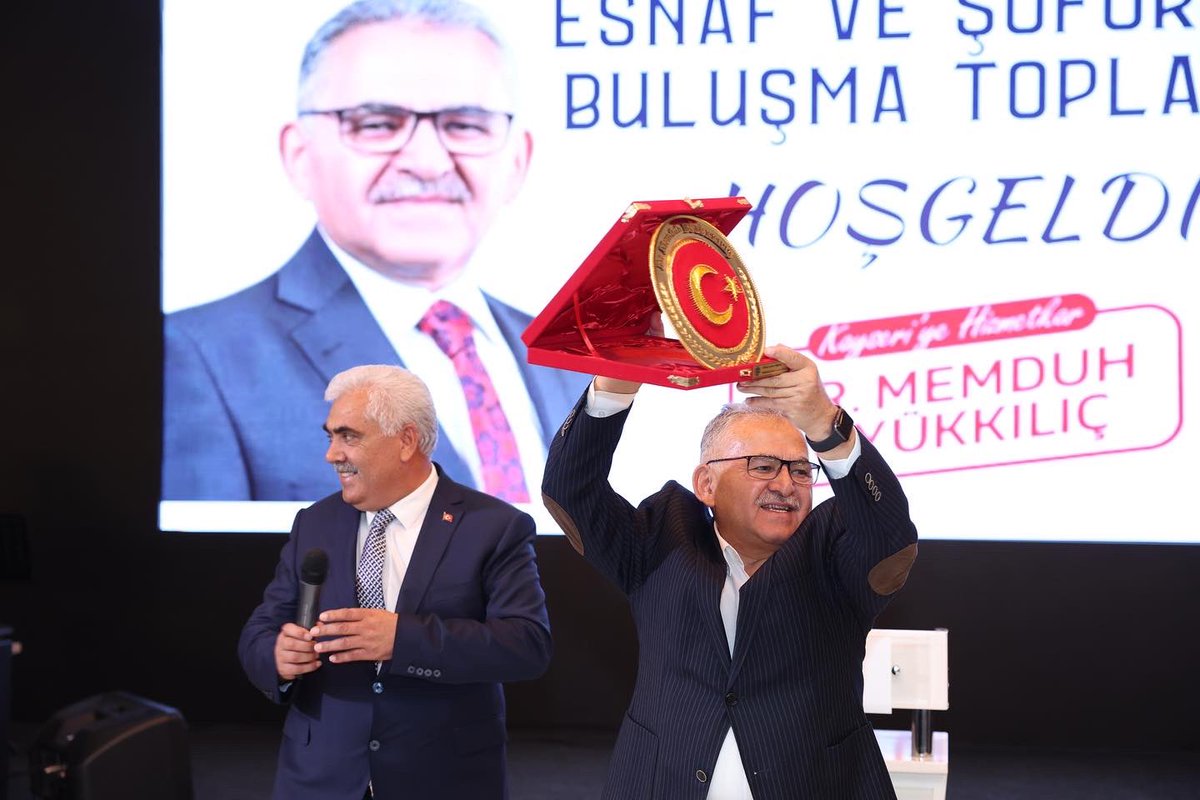 Memduh Büyükkılıç