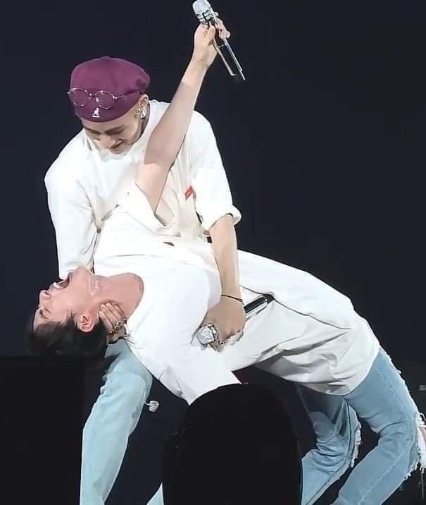 btskzarchive's tweet image. 