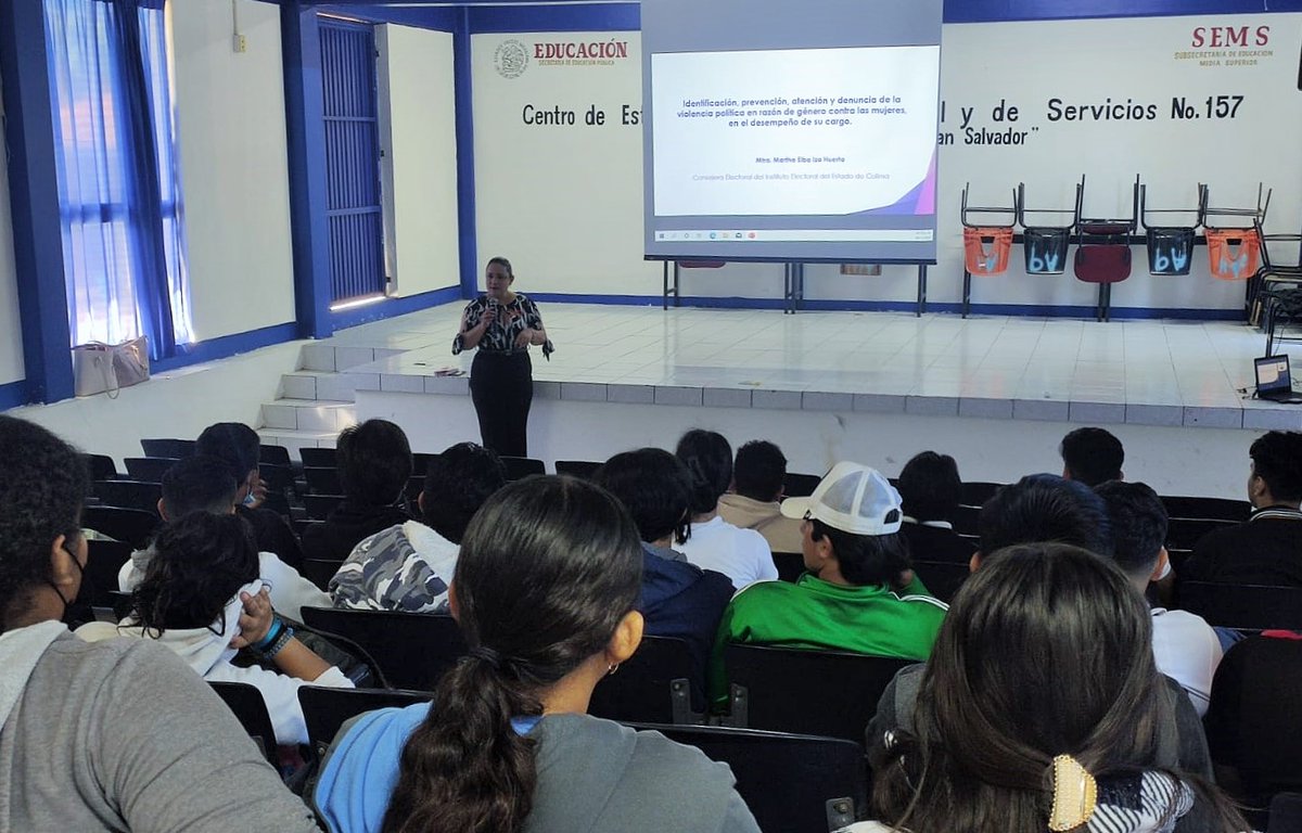 IEECOLIMA's tweet photo. #HaceUnosMomentos La Consejera Electoral del @IEECOLIMA, @MarthaIzaH, impartió la charla sobre violencia de género ante estudiantes del Centro de Estudios Tecnológicos, Industrial y de Servicios #CETIS No. 157, de #Cuauhtémoc; en el marco de los #16DíasdeActivismo🎗️ https://t.co/WXdwpMMTpv