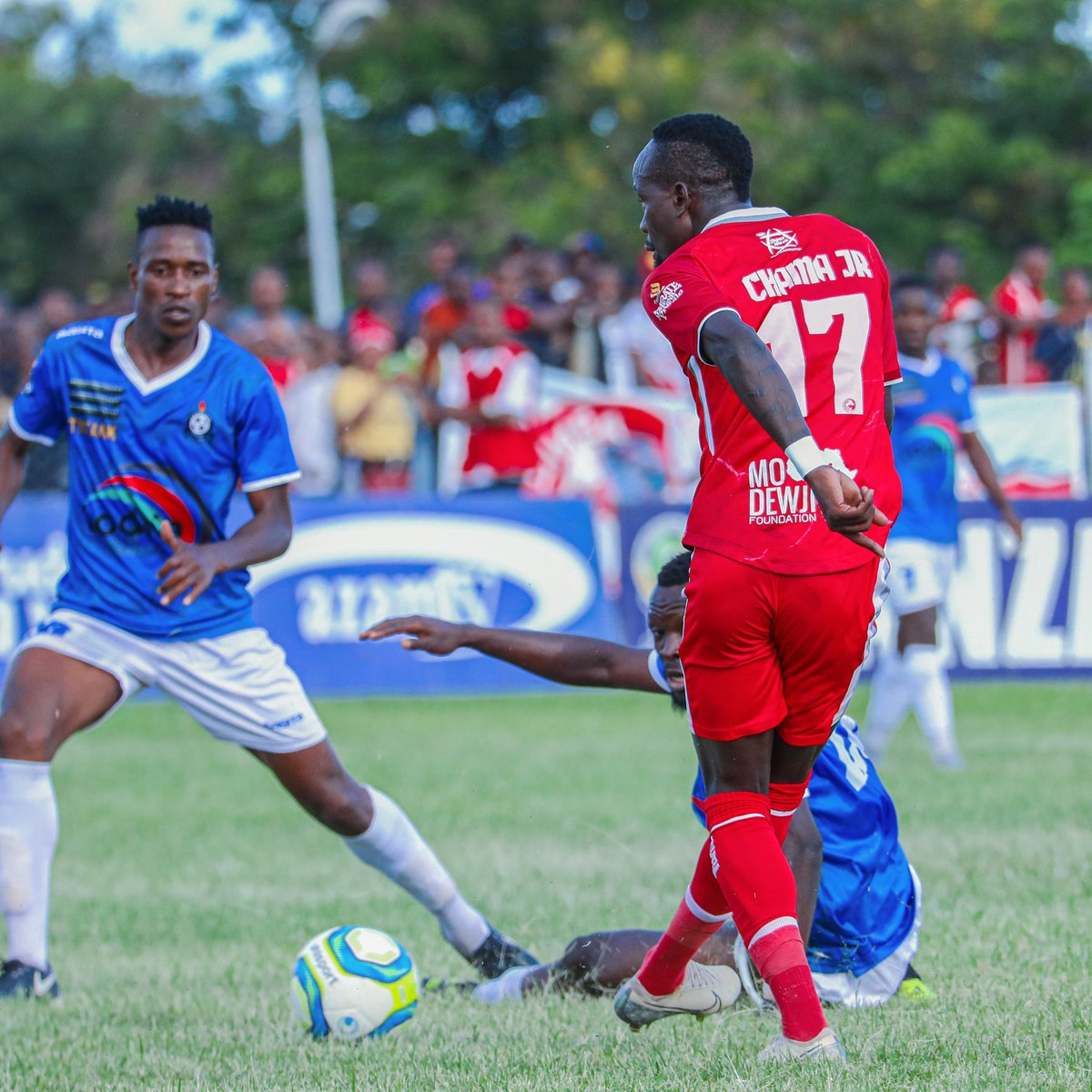SimbaSCTanzania's tweet photo. Tunga sentesi kwa kutumia picha hizi 🤩

#NguvuMoja https://t.co/cv0zBBJ9o1